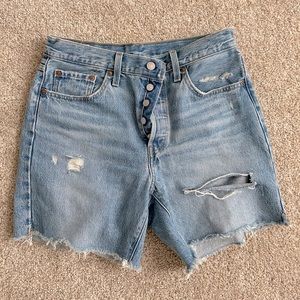 Levi’s shorts